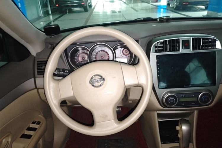 Used Nissan Sylphy 2012 Classic 1.6XE Automatic Comfort Edition Steering Wheel