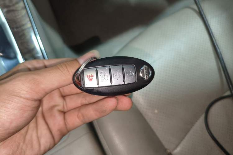 Used Nissan Sylphy 2012 1.8XL CVT Luxury Edition Vehicle Key
