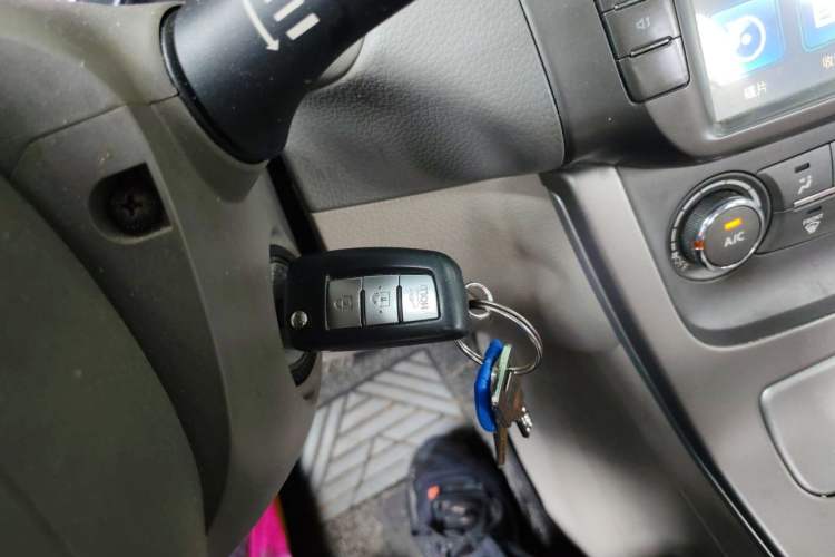 Used Nissan Sylphy 2012 1.6XE CVT Comfort Edition Vehicle Key