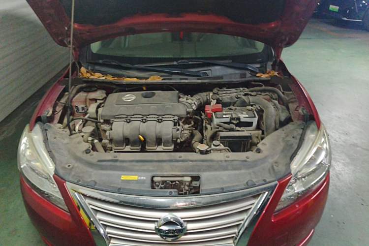 Used Nissan Sylphy 2012 1.8XL CVT Luxury Edition Engine Bay