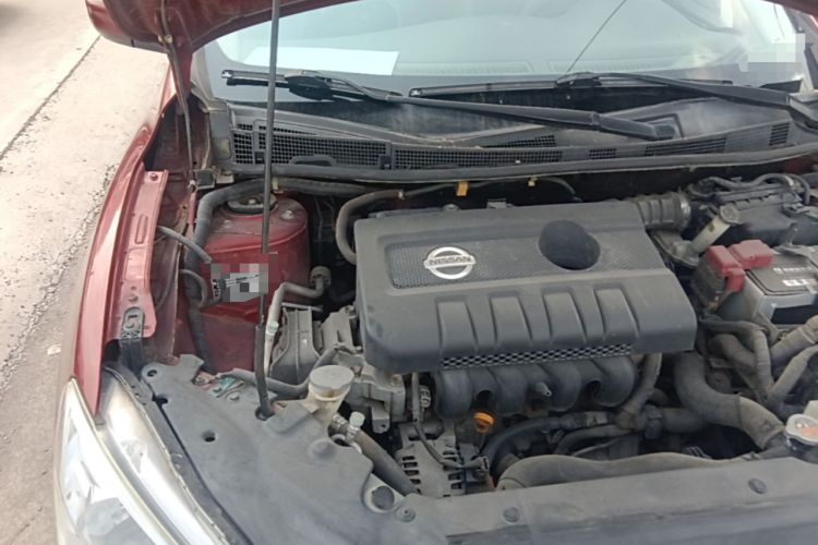 Used Nissan Sylphy 2012 1.6 XL CVT Luxury Edition Engine Bay Right