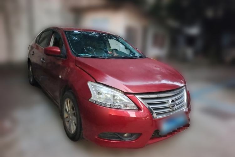 Used Nissan Sylphy 2012 1.6 XL CVT Luxury Edition Front Right 45 Deg