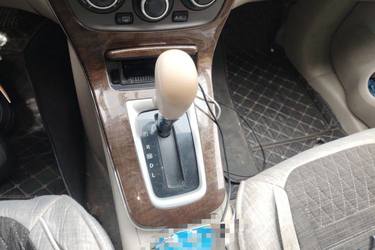 Used Nissan Sylphy 2012 1.6 XL CVT Luxury Edition Gear Lever