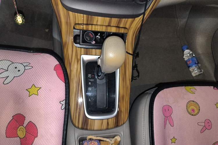 Used Nissan Sylphy 2012 1.6 XL CVT Luxury Edition Gear Lever