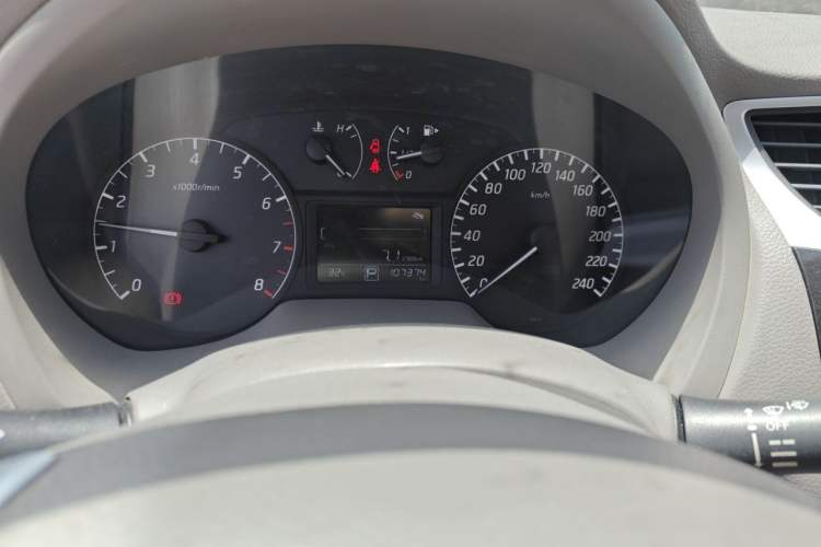 Used Nissan Sylphy 2012 1.6 XL CVT Luxury Edition Instrument Cluster