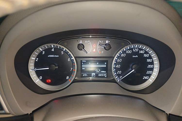 Used Nissan Sylphy 2012 1.8XL CVT Luxury Edition Instrument Cluster