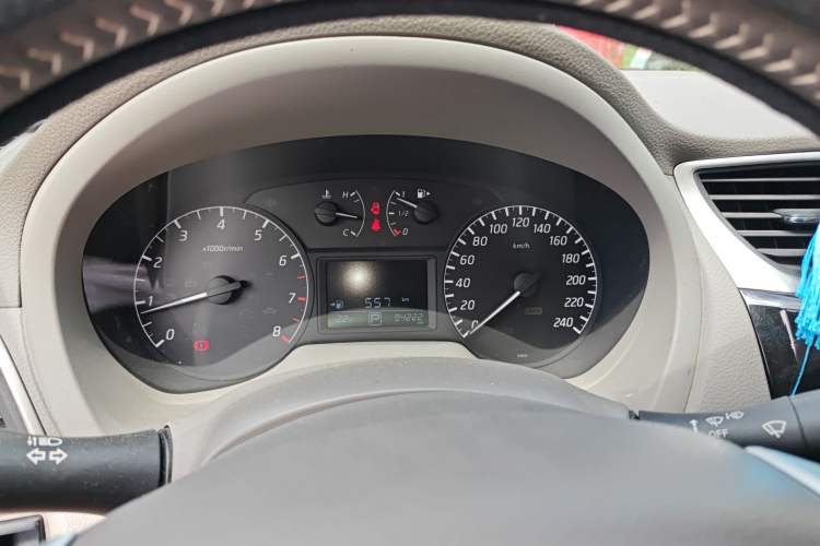 Used Nissan Sylphy 2012 1.6 XL CVT Luxury Edition Instrument Cluster