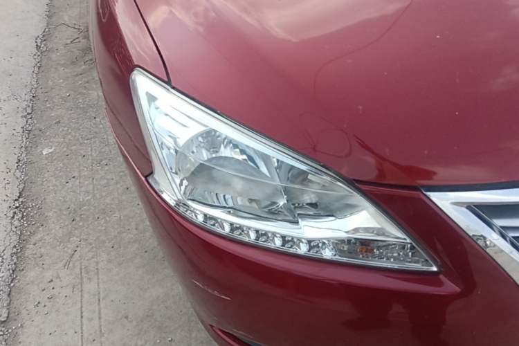 Used Nissan Sylphy 2012 1.6 XL CVT Luxury Edition Right Front Headlight