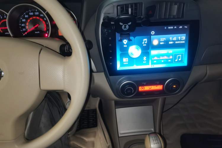 Used Nissan Sylphy 2012 Classic 1.6XE Manual Comfort Edition Audio And AC Panel