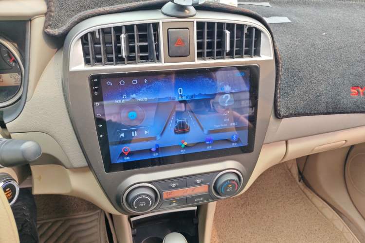 Used Nissan Sylphy 2012 Classic 1.6XE Automatic Comfort Edition Audio And AC Panel