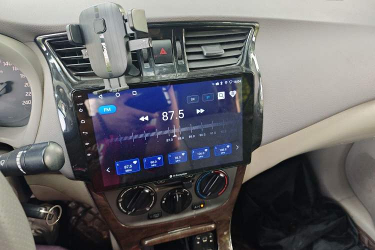 Used Nissan Sylphy 2012 1.6 XL CVT Luxury Edition Audio And AC Panel