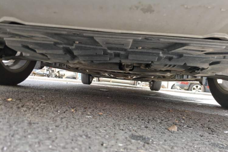 Used Nissan Sylphy 2012 Classic 1.6XE Automatic Comfort Edition Chassis Front