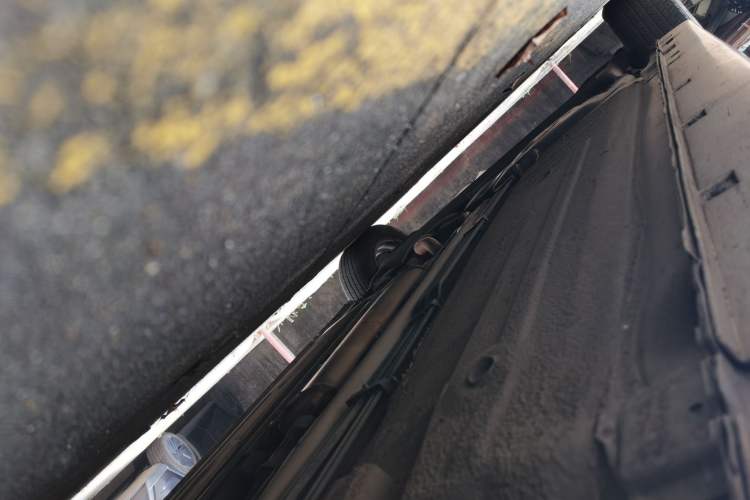 Used Nissan Sylphy 2012 Classic 1.6XE Automatic Comfort Edition Chassis Front Right