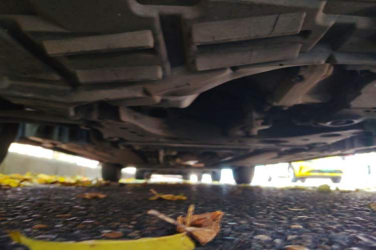 Used Nissan Sylphy 2012 Classic 1.6XE Automatic Comfort Edition Chassis Front