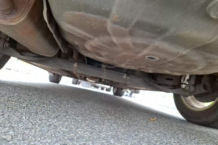 Used Nissan Sylphy 2012 Classic 1.6XE Automatic Comfort Edition Chassis Rear