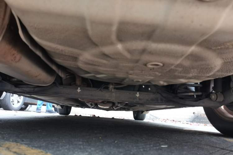 Used Nissan Sylphy 2012 Classic 1.6XE Automatic Comfort Edition Chassis Rear