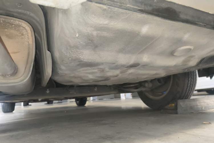 Used Nissan Sylphy 2012 Classic 1.6XE Manual Comfort Edition Chassis Rear