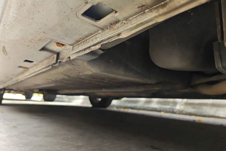 Used Nissan Sylphy 2012 Classic 1.6XE Automatic Comfort Edition Chassis Rear Left