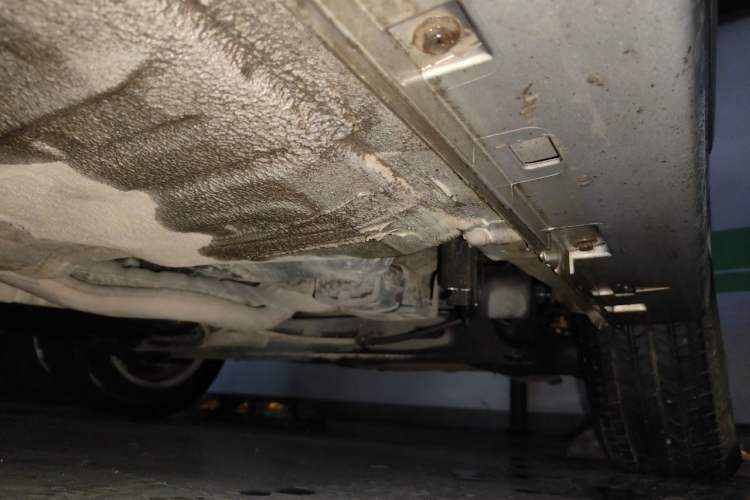Used Nissan Sylphy 2012 Classic 1.6XE Manual Comfort Edition Chassis Rear Left