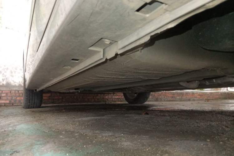 Used Nissan Sylphy 2012 Classic 1.6XE Manual Comfort Edition Chassis Rear Left