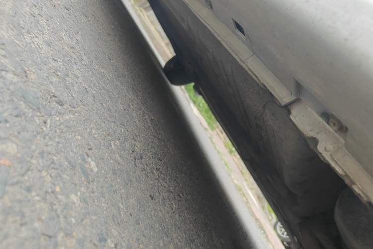 Used Nissan Sylphy 2012 Classic 1.6XE Manual Comfort Edition Chassis Rear Left