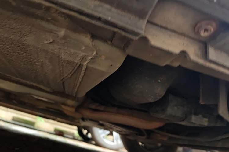 Used Nissan Sylphy 2012 Classic 1.6XE Manual Comfort Edition Chassis Rear Left