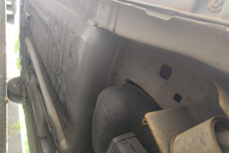 Used Nissan Sylphy 2012 Classic 1.6XE Automatic Comfort Edition Chassis Rear Left