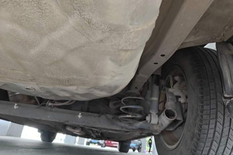 Used Nissan Sylphy 2012 Classic 1.6XE Manual Comfort Edition Chassis Rear Right