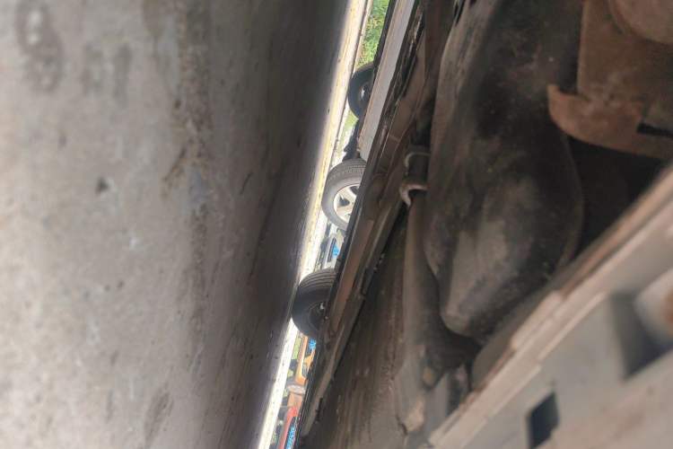 Used Nissan Sylphy 2012 Classic 1.6XE Manual Comfort Edition Chassis Rear Right