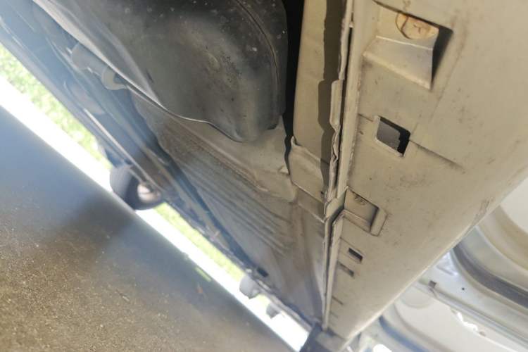Used Nissan Sylphy 2012 Classic 1.6XE Automatic Comfort Edition Chassis Rear Right