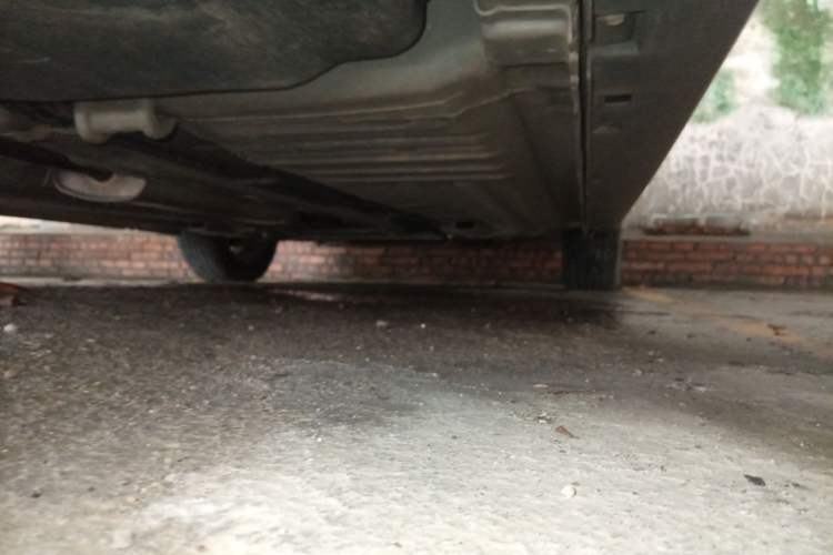 Used Nissan Sylphy 2012 Classic 1.6XE Manual Comfort Edition Chassis Rear Right