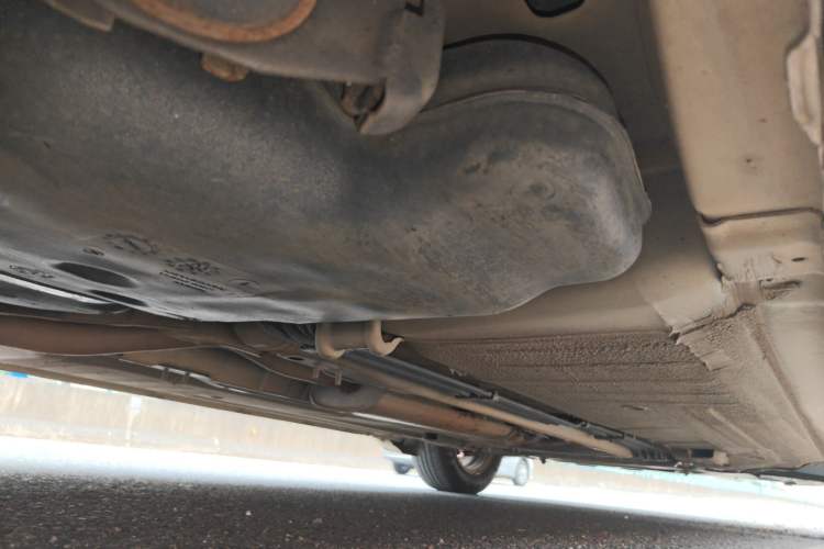 Used Nissan Sylphy 2012 Classic 1.6XE Manual Comfort Edition Chassis Rear Right