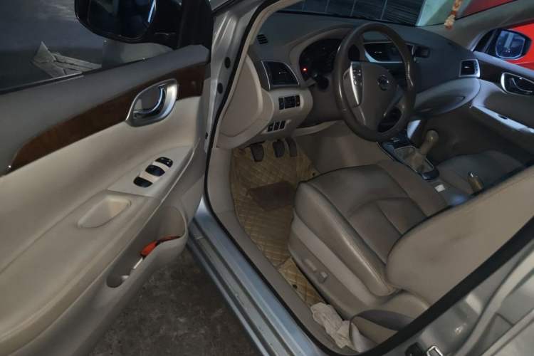 Used Nissan Sylphy 2012 1.6 XL Manual Luxury Edition Driver Seat