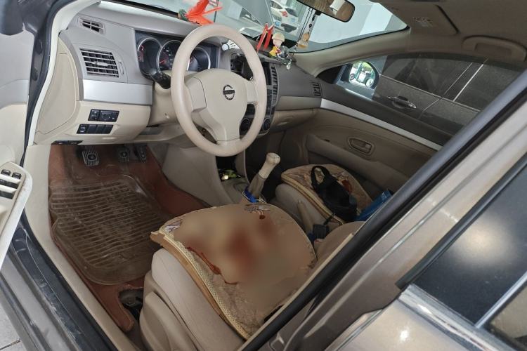 Used Nissan Sylphy 2012 Classic 1.6XE Manual Comfort Edition Driver Seat
