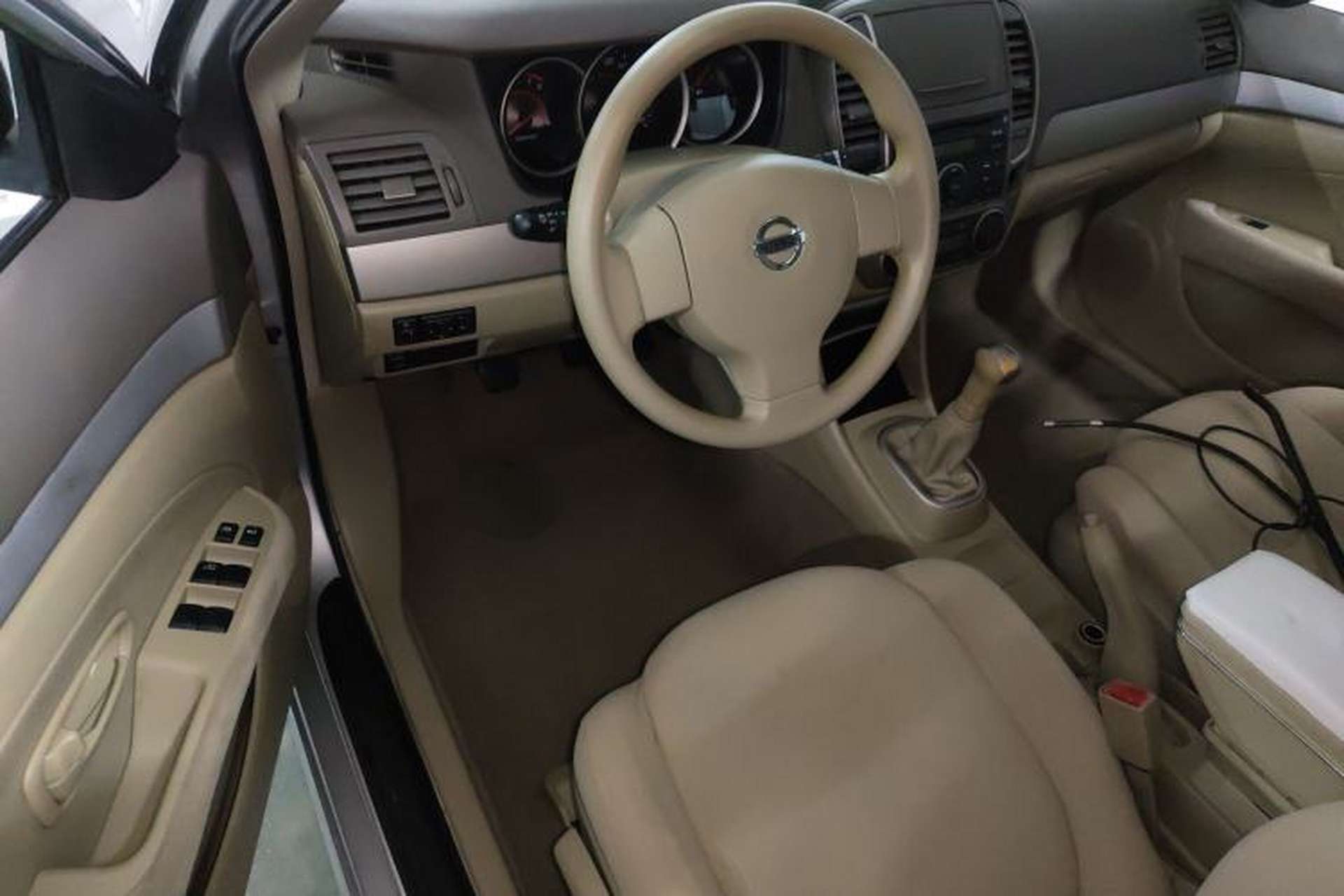 Used Nissan Sylphy 2012 Classic 1.6XE Manual Comfort Edition Driver Seat