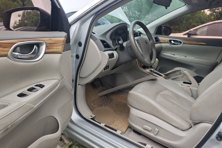 Used Nissan Sylphy 2012 1.8XL CVT Luxury Edition Driver Seat
