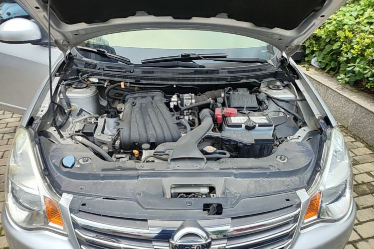 Used Nissan Sylphy 2012 Classic 1.6XE Manual Comfort Edition Engine Bay