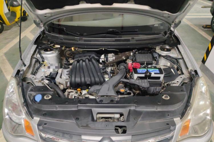 Used Nissan Sylphy 2012 Classic 1.6XE Manual Comfort Edition Engine Bay