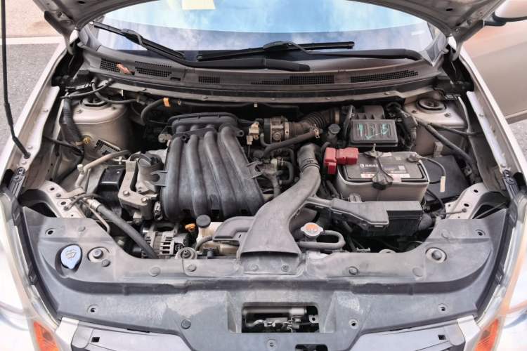 Used Nissan Sylphy 2012 Classic 1.6XE Automatic Comfort Edition Engine Bay