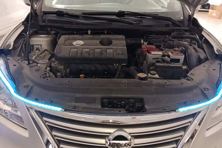 Used Nissan Sylphy 2012 1.6XE CVT Comfort Edition Engine Bay