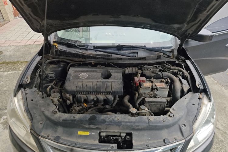 Used Nissan Sylphy 2012 1.6XE Manual Comfort Edition Engine Bay