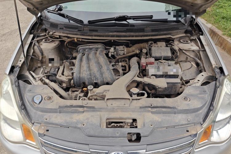 Used Nissan Sylphy 2012 Classic 1.6XE Manual Comfort Edition Engine Bay