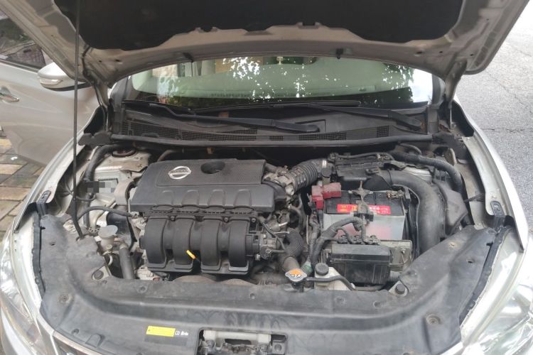 Used Nissan Sylphy 2012 1.8XL CVT Luxury Edition Engine Bay
