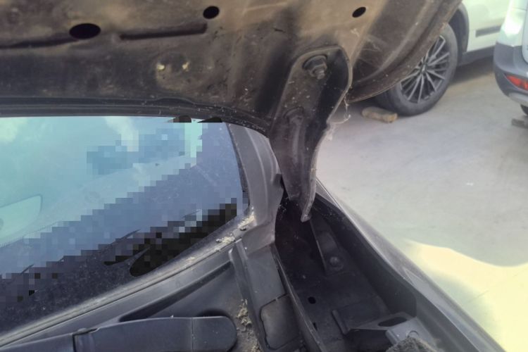 Used Nissan Sylphy 2012 1.6 XL CVT Luxury Edition Engine Bay Left