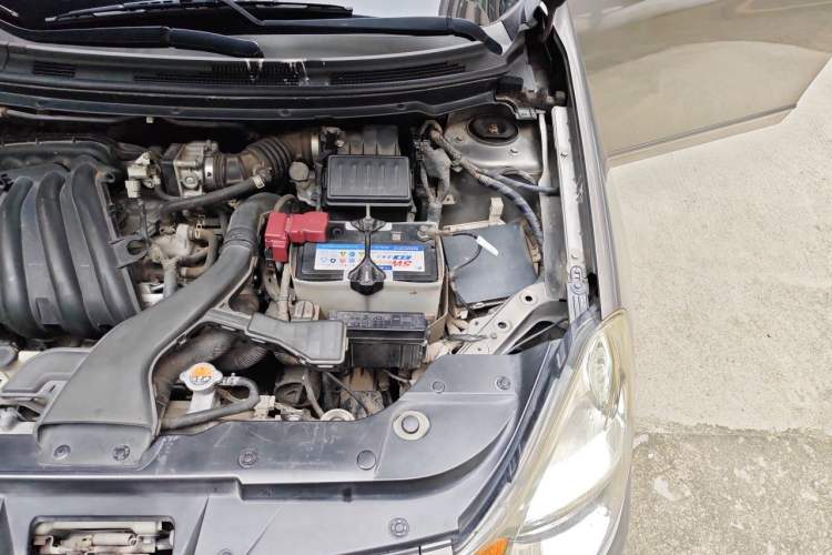 Used Nissan Sylphy 2012 Classic 1.6 XL Automatic Luxury Edition Engine Bay Left