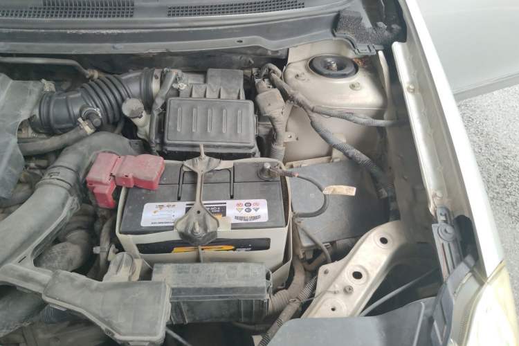 Used Nissan Sylphy 2012 Classic 1.6 XL Automatic Luxury Edition Engine Bay Left