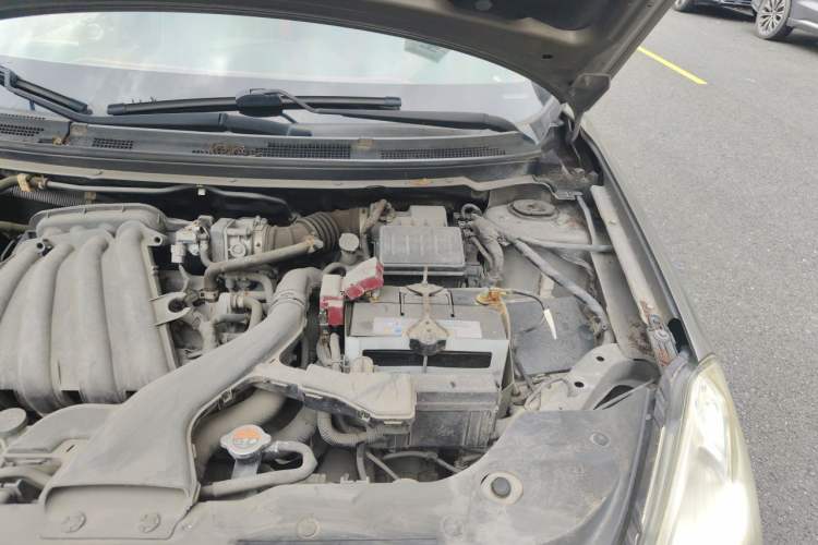 Used Nissan Sylphy 2012 Classic 1.6XE Automatic Comfort Edition Engine Bay Left