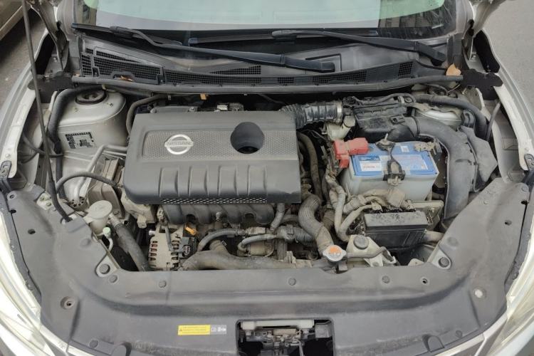 Used Nissan Sylphy 2012 1.6XE CVT Comfort Edition Engine Bay