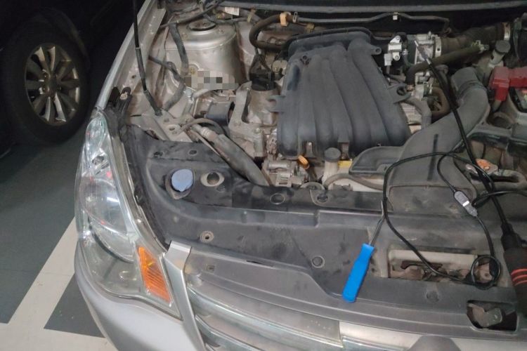 Used Nissan Sylphy 2012 Classic 1.6XE Manual Comfort Edition Engine Bay Right