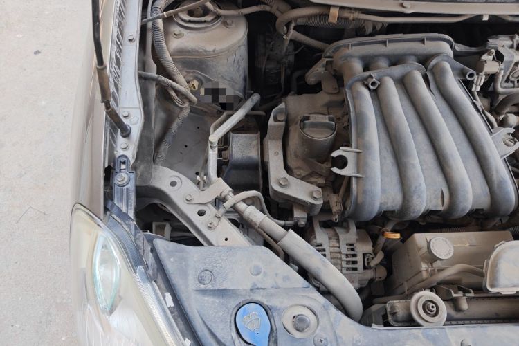 Used Nissan Sylphy 2012 Classic 1.6XE Manual Comfort Edition Engine Bay Right